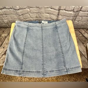 Jolt Y2K denim mini skirt. Size 11.